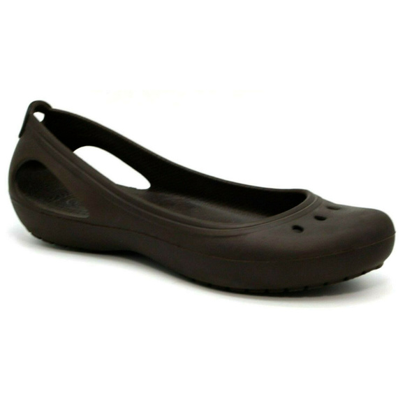crocs brown flats